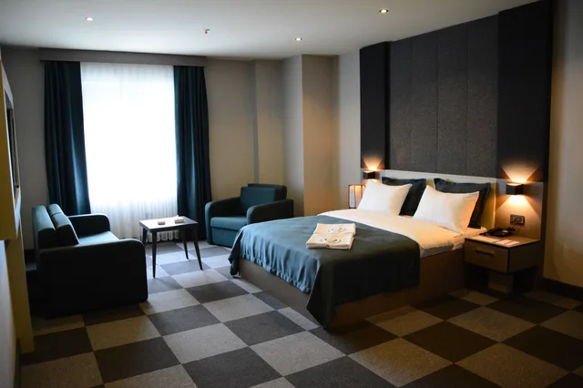 Executive, King Bed, Terrace, Tryp By Wyndham Istanbul Sancaktepe 3/10