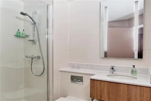 غرفة قياسية، Leonardo Hotel Edinburgh Murrayfield 2/2