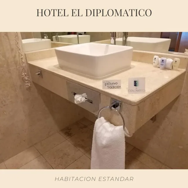 غرفة قياسية، El Diplomatico 2/3