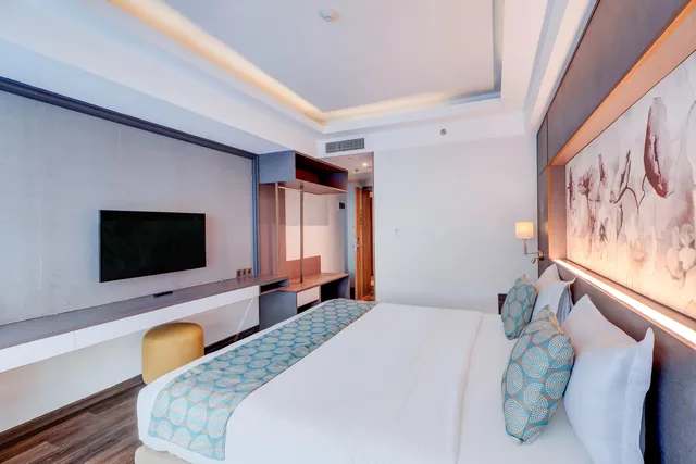 Suite, Double Bed, Pool Access، Sunday Hotel Sunset Road Near Trans Studio Mall 3/4