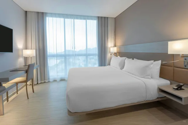 غرفة، AC Hotel by Marriott Santa Marta 3/6