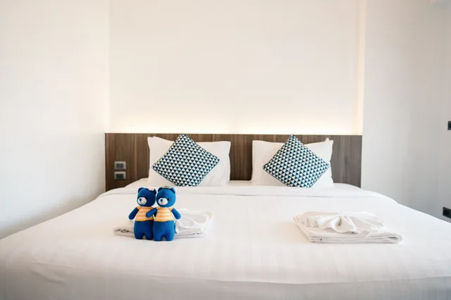 Deluxe, King Bed, Bearpacker Patong Hostel 1/5