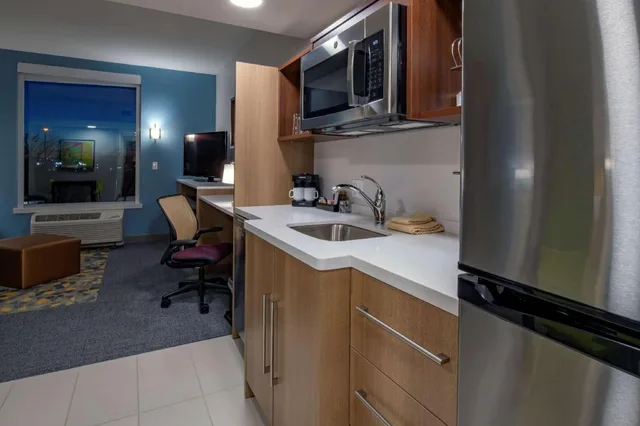 استوديو بسرير كوين مع أريكة لذوي الإعاقة، Home2 Suites by Hilton Wayne 2/2