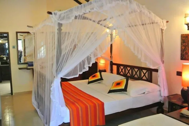 Deluxe, Cabana, King Bed، Flower Garden Hotel 1/5