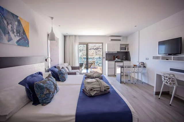 Tower, Junior Suite, Superior, Single، Servatur Casablanca Suites & Spa - Adults Only 3/4