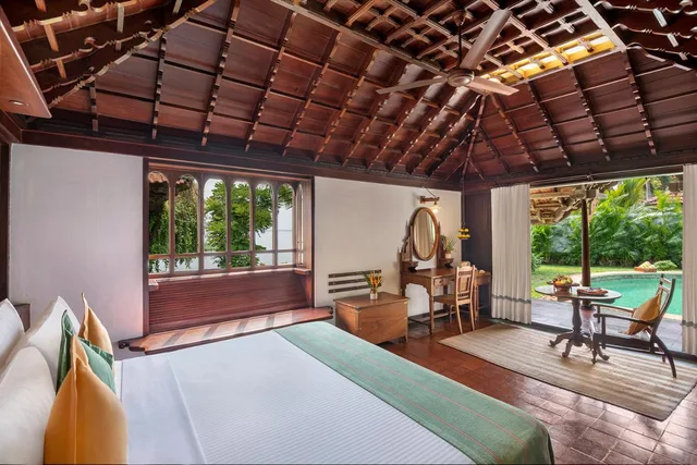Pool, Villa, King Bed, Kumarakom Lake Resort 1/1