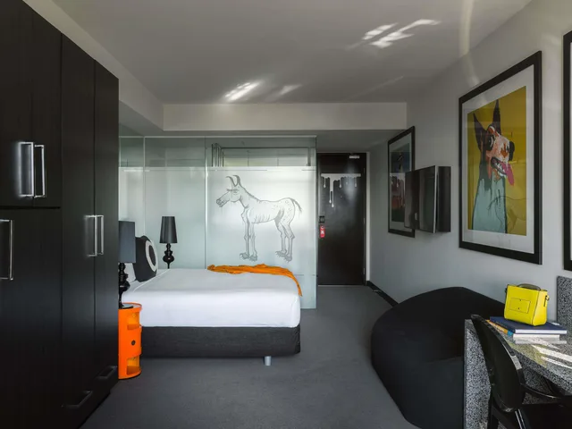 جناح استوديو ديلوكس، The Cullen Melbourne - Art Series 2/6