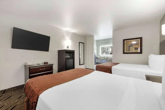 غرفة قياسية بسريرين مزدوجين، Best Western Red Carpet Inn 1/5