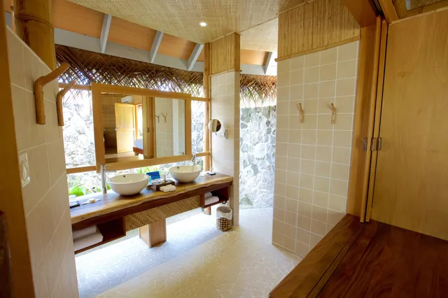 Bungalow, Beach Side، Le Tikehau by Pearl Resorts 7/7