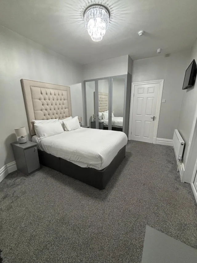 Room, Double Bed, Pool View, Doric Hotel 1/1