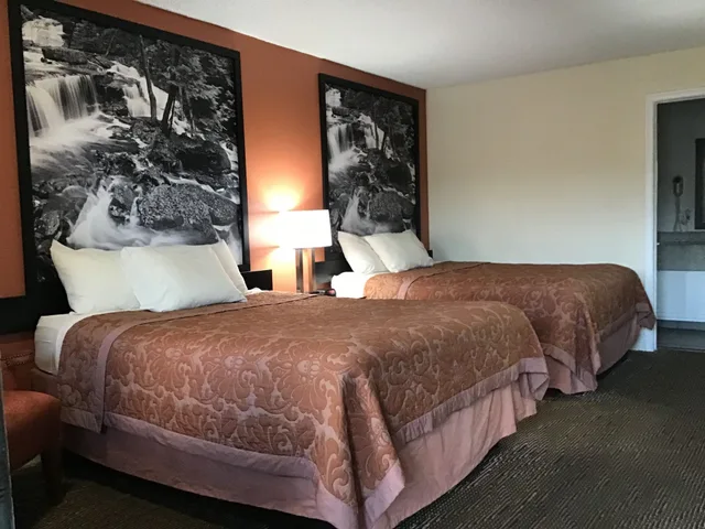 غرفة قياسية بسريرين كوين، Super 8 by Wyndham Mifflinville Near Bloomsburg 7/10