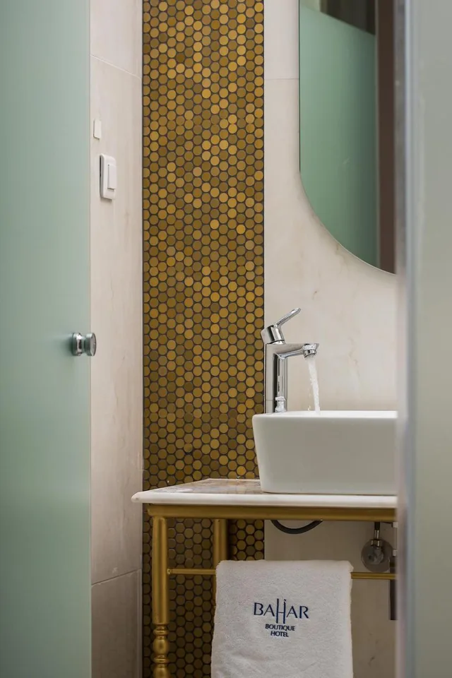 غرفة بسرير كينج بجاكوزي، Bahar Boutique Hotel 5/6