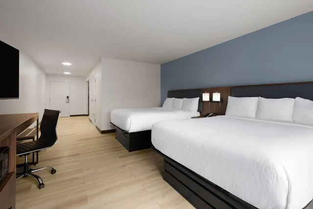 غرفة بسريرين كوين لذوي الإعاقة، Wingate by Wyndham Dublin Near Claytor Lake State Park 6/8