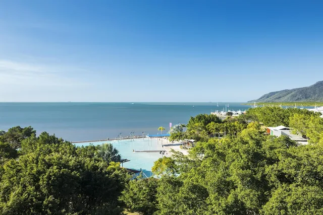 Oaks Cairns Hotel، كيرنز، كوينزلاند 84/93