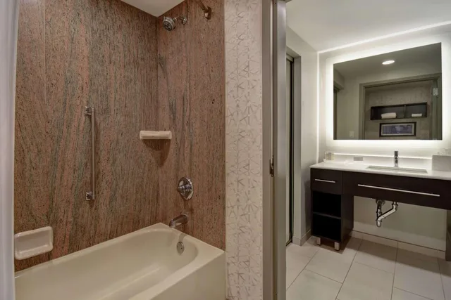 استوديو بسرير كينج بإطلالة على المدينة مع أريكة، Homewood Suites by Hilton Edgewater-NYC Area 3/4