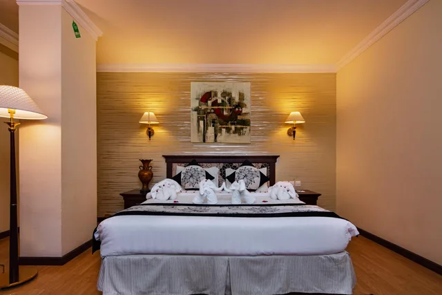 جناح تنفيذي بسرير كينج، Pars International Hotel 3/4
