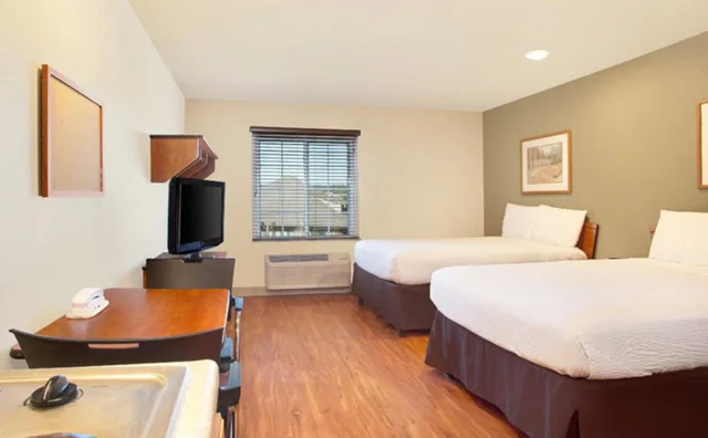 غرفة بسريرين مزدوجين، WoodSpring Suites Houston I-10 West 1/7