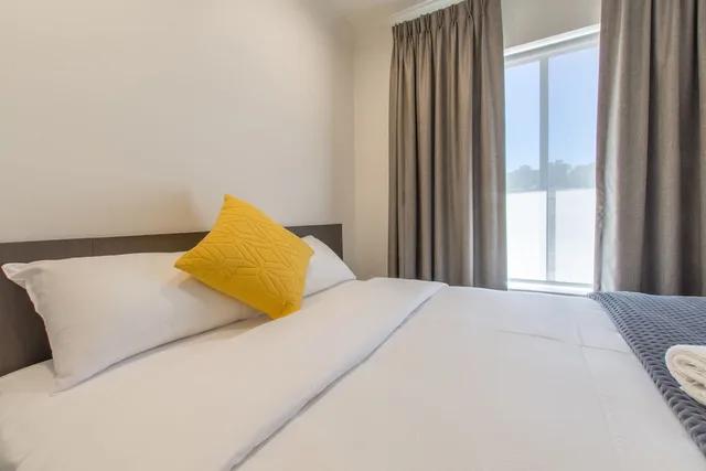 غرفة بريميير بسرير كينج وسرير كينج وسريرين منفصلين بغرفتي نوم، Mick O Sheas Hotel 10/10