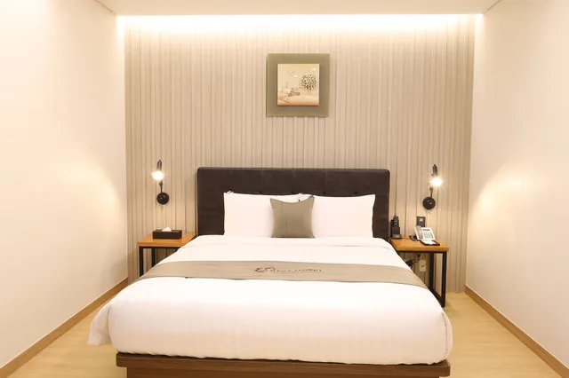 جناح جونيور بسرير مزدوج، REST HOTEL 1/5