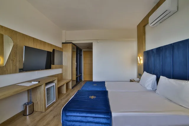غرفة قياسية بسريرين منفصلين بإطلالة على المدينة، Nashira City Resort Hotel 3/6