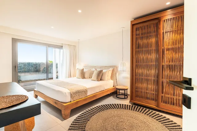 1 Bedroom, Villa, Queen Bed, Beach Front, Sofa, Private Pool, Amaronda Resort Spa 2/5