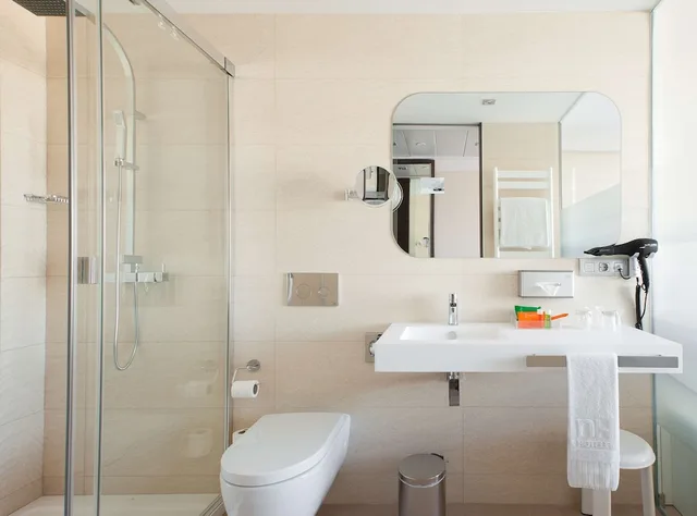 New Style, Superior, Twin Beds, with Extra Bed، Nh Castellon Mindoro 7/7