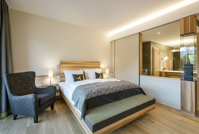 Panoramic, King Bed, Klosterhof Premium Hotel & Health Resort 2/4