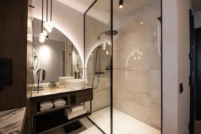 غرفة كلاسيكية بسرير كينج، O11 Boutique Hotel Vienna 5/6