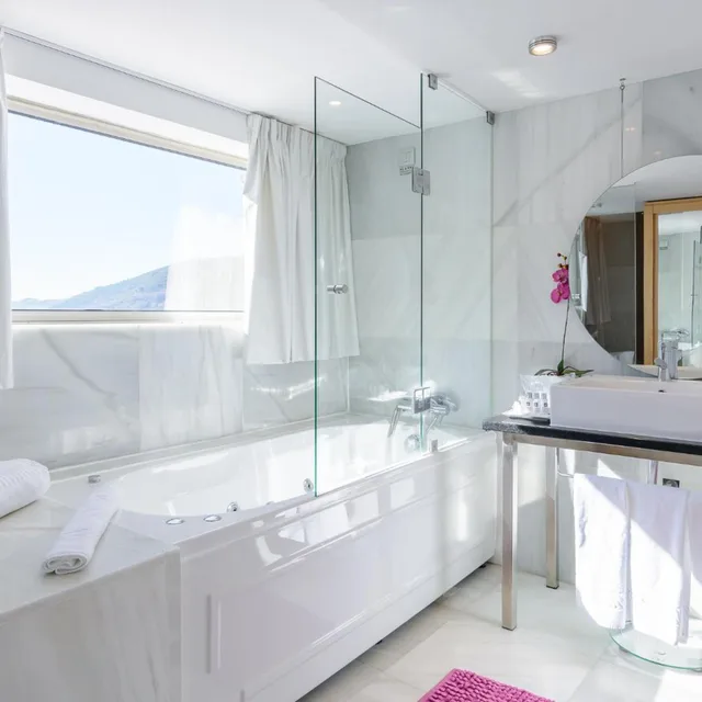 جناح، Lam Hotel Serra da Estrela 3/5