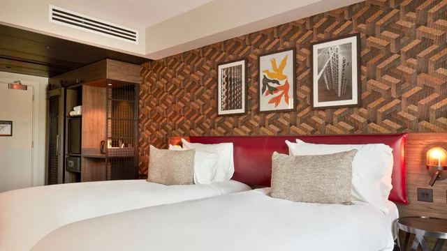 غرفة قياسية بسريرين منفصلين، voco Leicester, an IHG Hotel 1/2