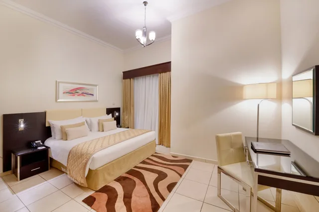 فيلا بسريرين منفصلين وسريرين كينج بـ3 غرف نوم مع أريكة، Pearl Marina Hotel Apartments 1/2