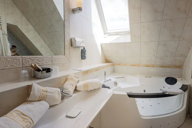 Skyline, Suite, King Bed، HOTEL AUGUSTA 5/5