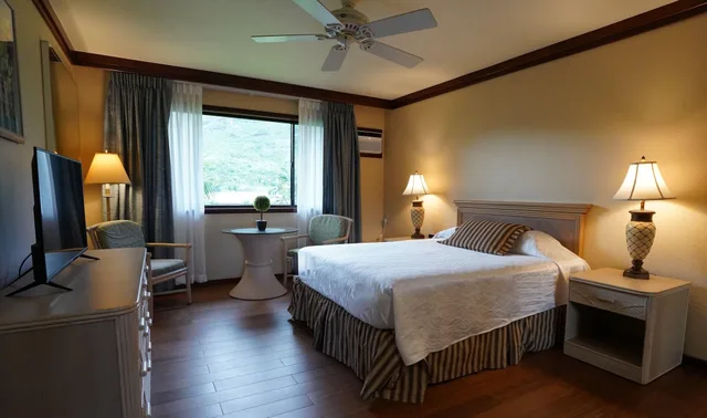 غرفة بسرير كوين، Kauai Inn 2/4