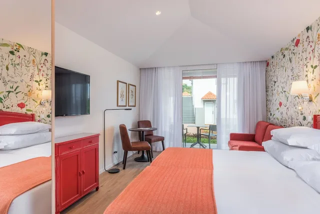 Studio, Double Bed, Lateral Side Sea View, Sofa، Pestana Quinta Do Arco 6/10