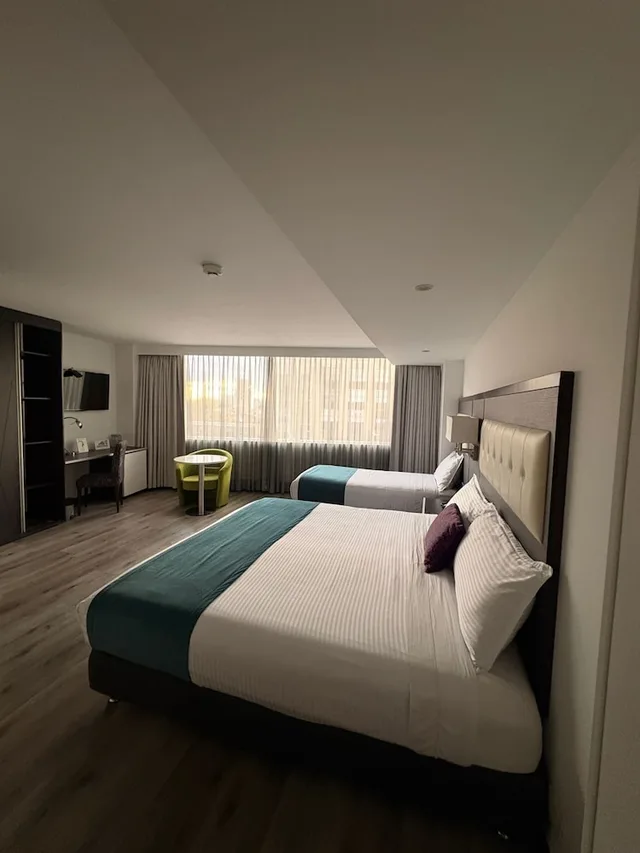Room, Triple, 1 King and 1 Single Beds, Hotel City Bog Expo Museo 1/5