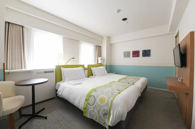 غرفة بريميوم بسريرين منفصلين للمدخنين، Ana Holiday Inn Sapporo Susukino 6/10