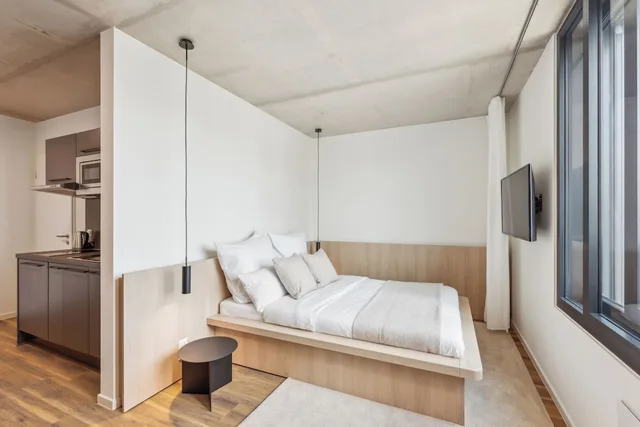 Urban, Premium, Studio, Queen Bed، Habyt Berlin Waterfront 1/7