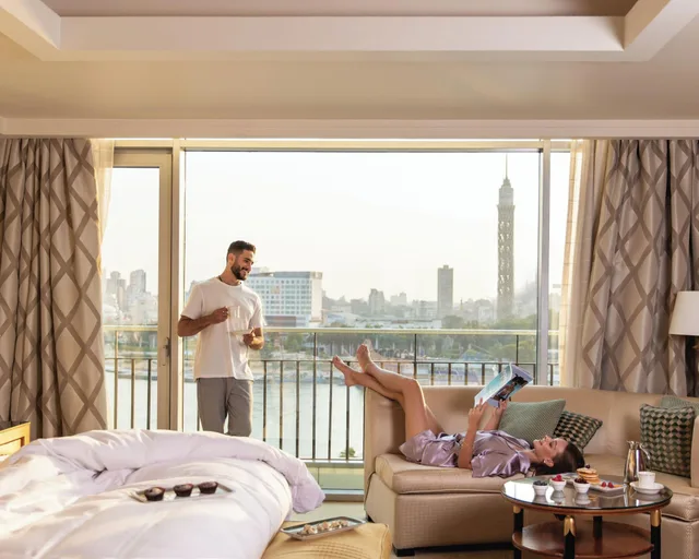 جناح بغرفة نوم واحدة، The Nile Ritz-Carlton, Cairo 2/2