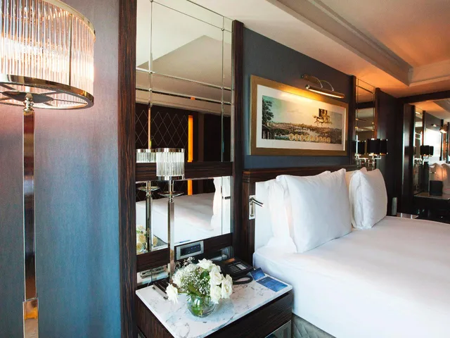 غرفة مفردة بإطلالة على المدينة، Radisson Blu Hotel Istanbul Pera 1/1