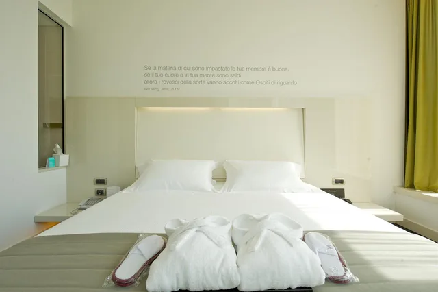 غرفة سوبيريور بسرير كينج بإطلالة، Mercure Nerocubo Rovereto 1/7