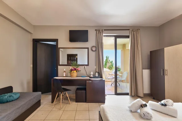 غرفة بسرير مزدوج بإطلالة على البحر، Villa Gereoudis 4/10