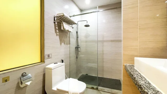 غرفة ديلوكس بسرير كوين، Elegant Bangkok Hotel 6/9