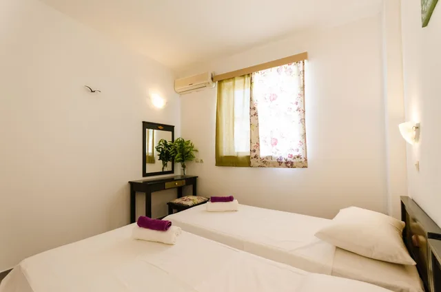 غرفة ثلاثية بإطلالة على المدينة، Happiness Apartments 2/6