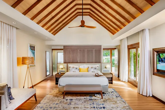 BAROS SUITE WITH PRIVATE POOL - Transfers Excluded, Baros Maldives 1/4