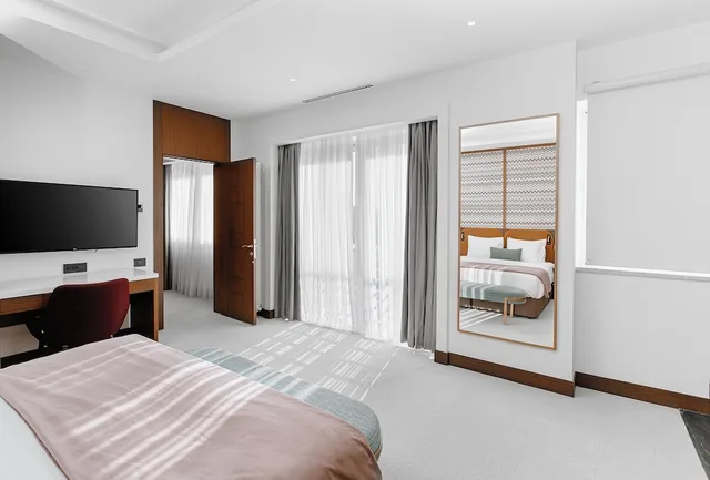 جناح جونيور بسرير كوين، Qafqaz Riverside Resort Hotel 3/10