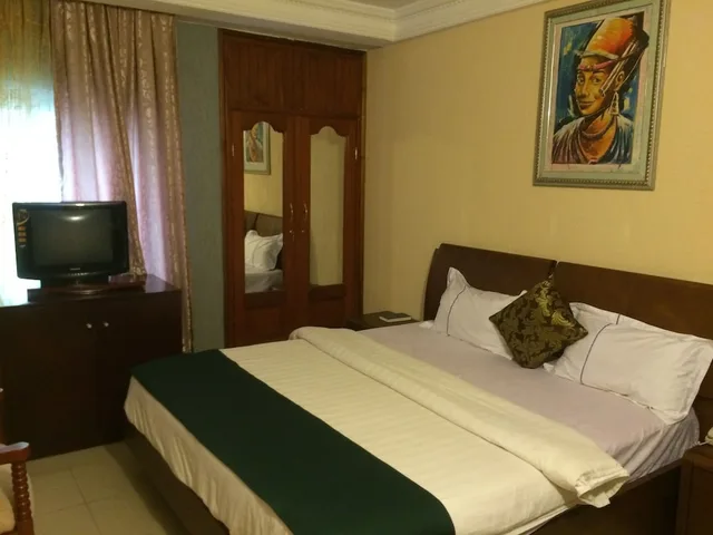 غرفة فاخرة بسريرين مزدوجين بغرفة نوم واحدة، Sun Beach Hotel 1/4