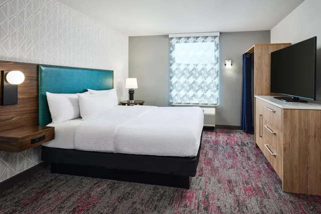 جناح بسرير كينج بغرفة نوم واحدة مع أريكة، Home2 Suites By Hilton Rapid City 1/4