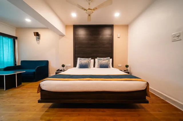 Standard, Queen Bed, Estrela Do Mar Beach Resort - A Beach Property, Goa 1/1