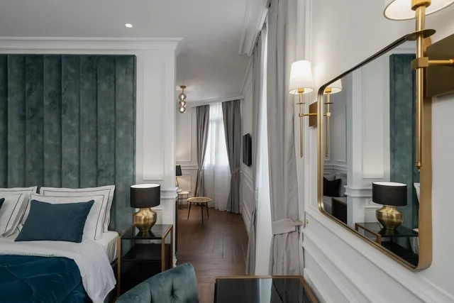 Suite, King Bed, Queen Bed, Sun Deck, Sofa, Hot Tub، Praxitelous Luxury Suites 3/4