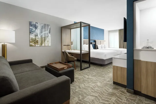 جناح استوديو بسريرين كوين لذوي الإعاقة، Springhill Suites Belmont Redwood Shores 2/4